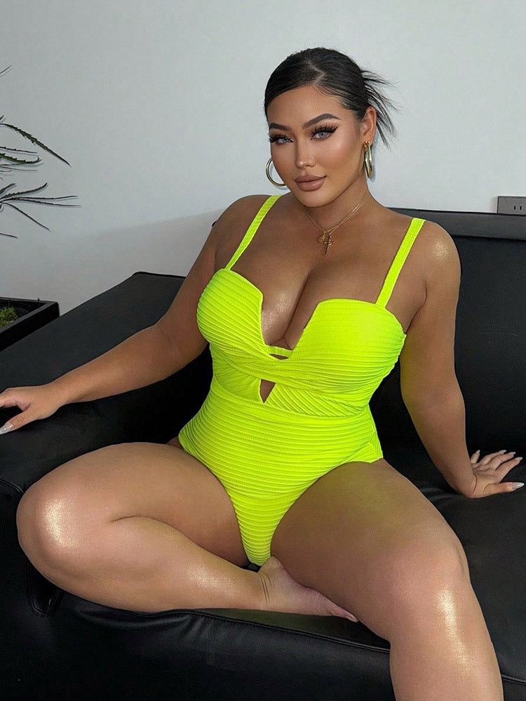One piece-Deep V-neck strapless sexy swimsuit