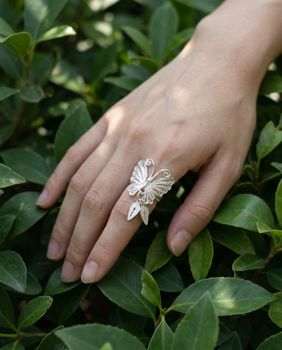 The Divine Feminine: Lively Butterfly Ring