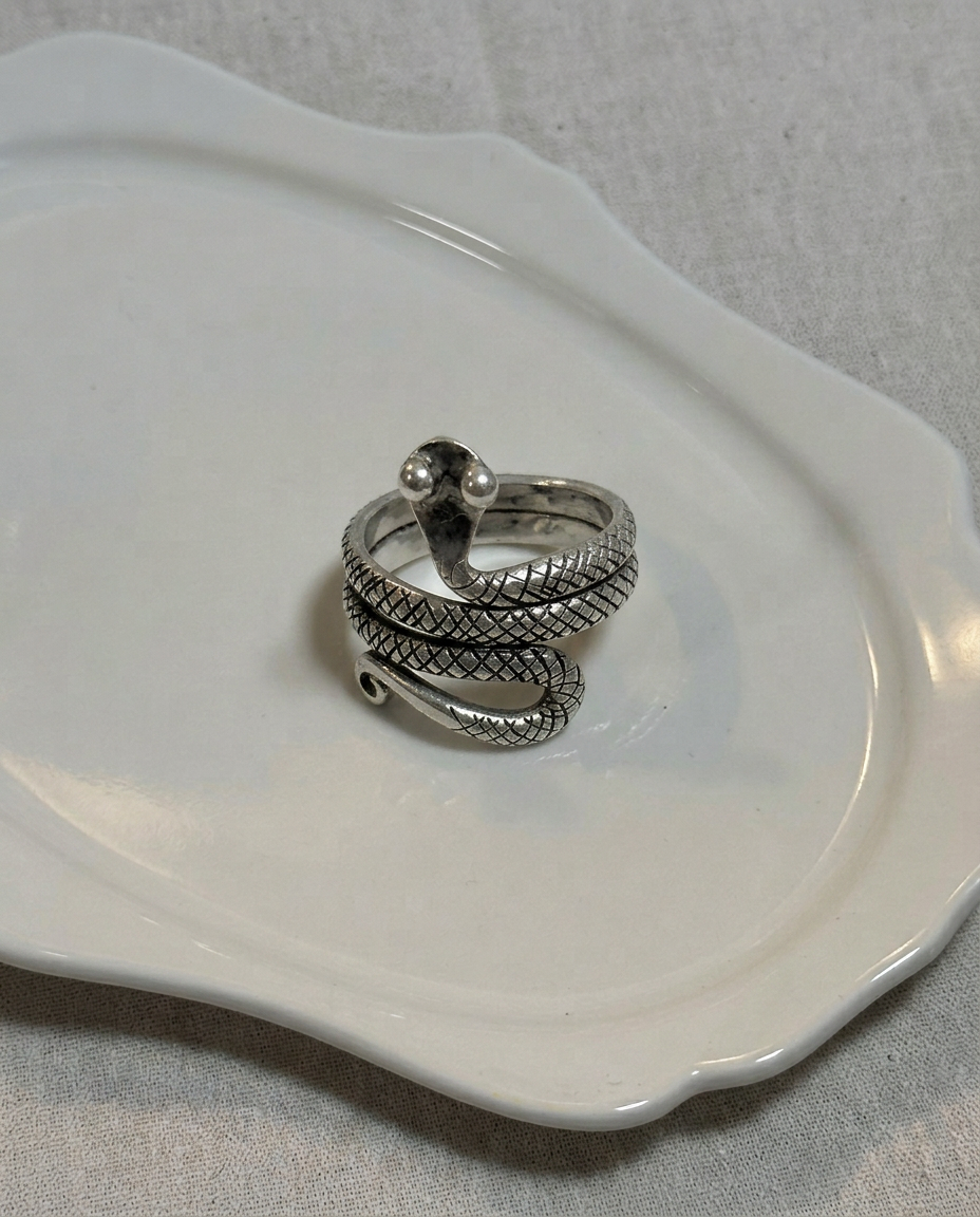 The Guardian: Coiled Serpent Ring